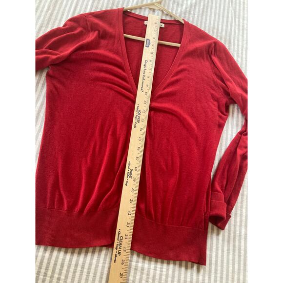 Old Navy red sweater size medium - Picture 5 of 5